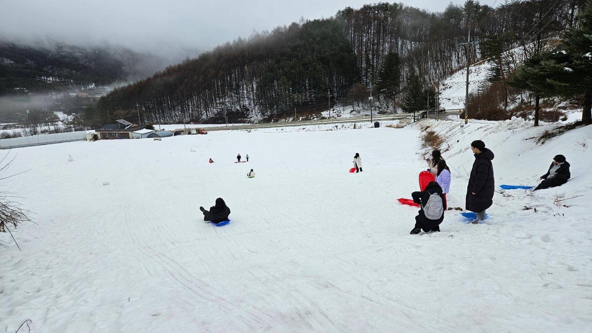 Elf Resort Hotel Pyeongchang Exterior photo