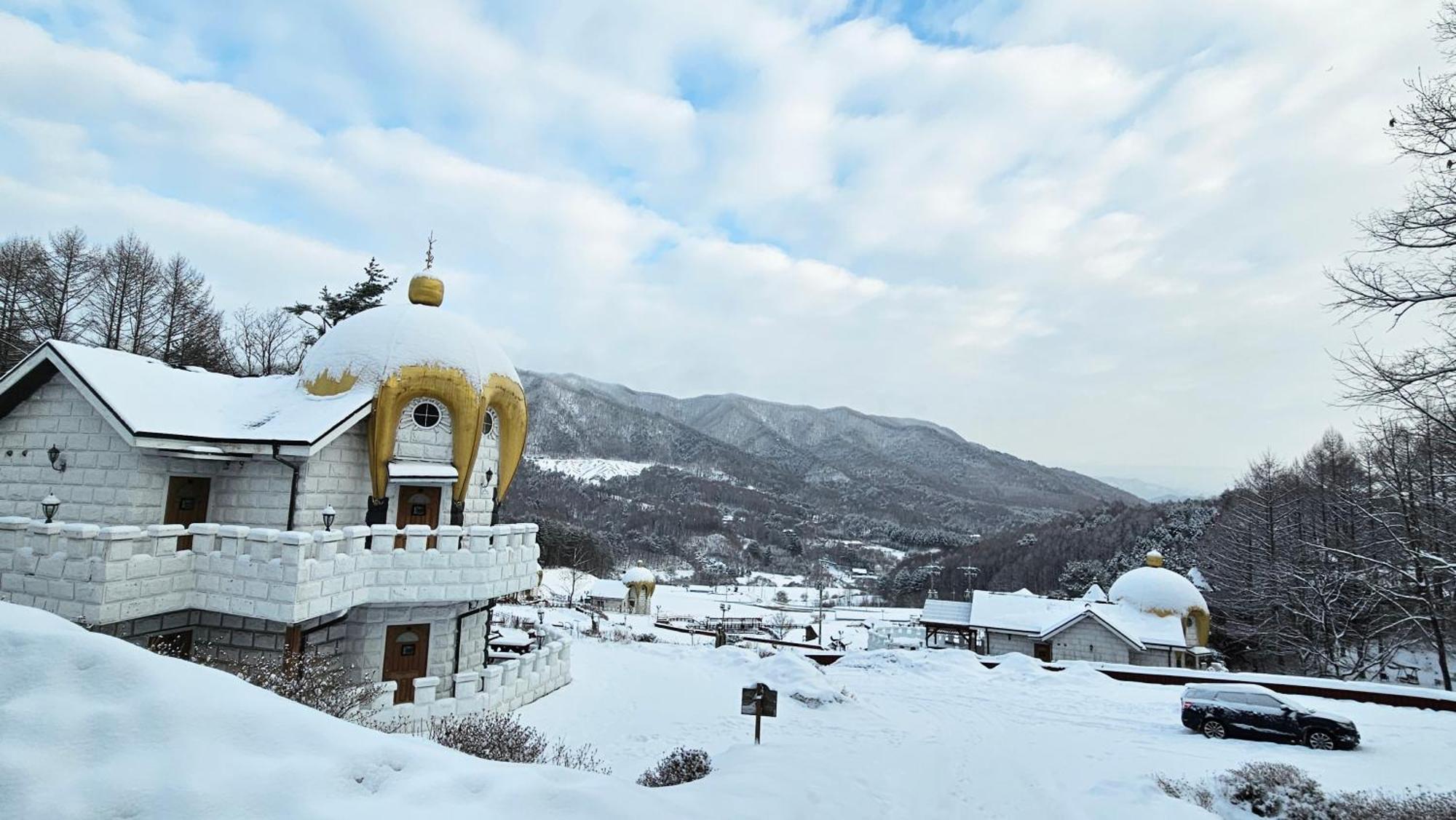 Elf Resort Hotel Pyeongchang Exterior photo