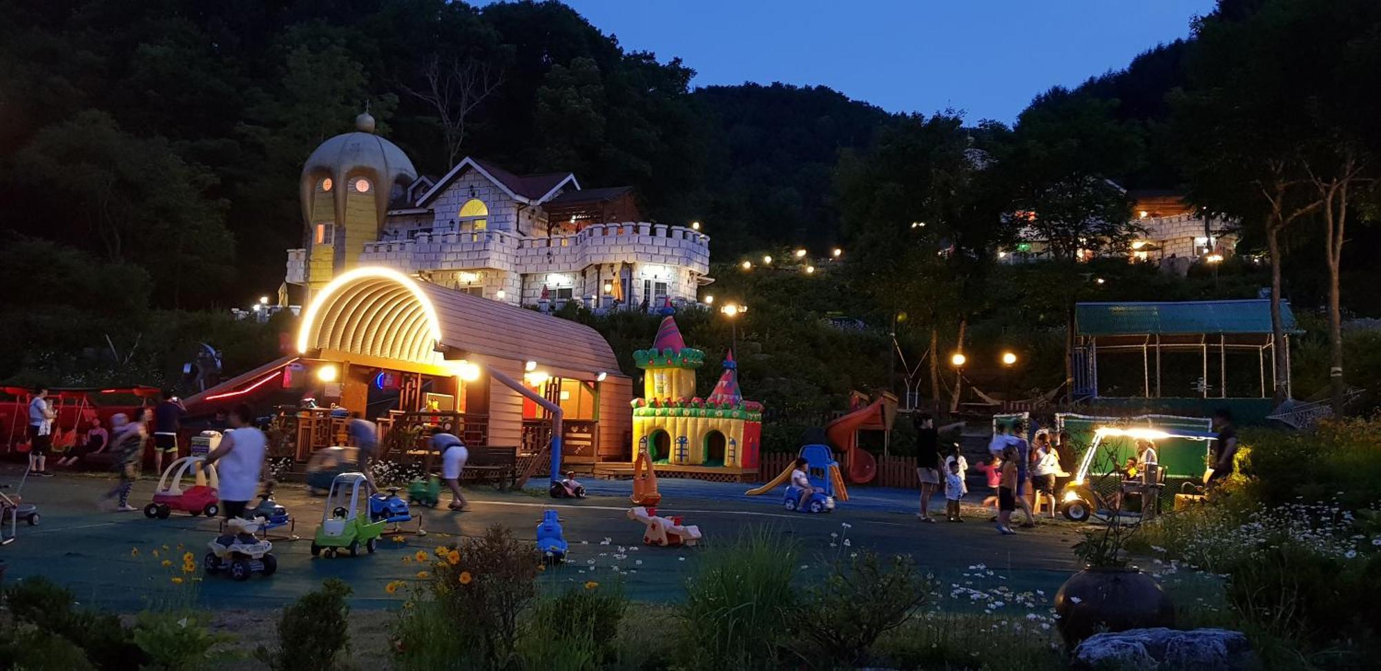 Elf Resort Hotel Pyeongchang Exterior photo